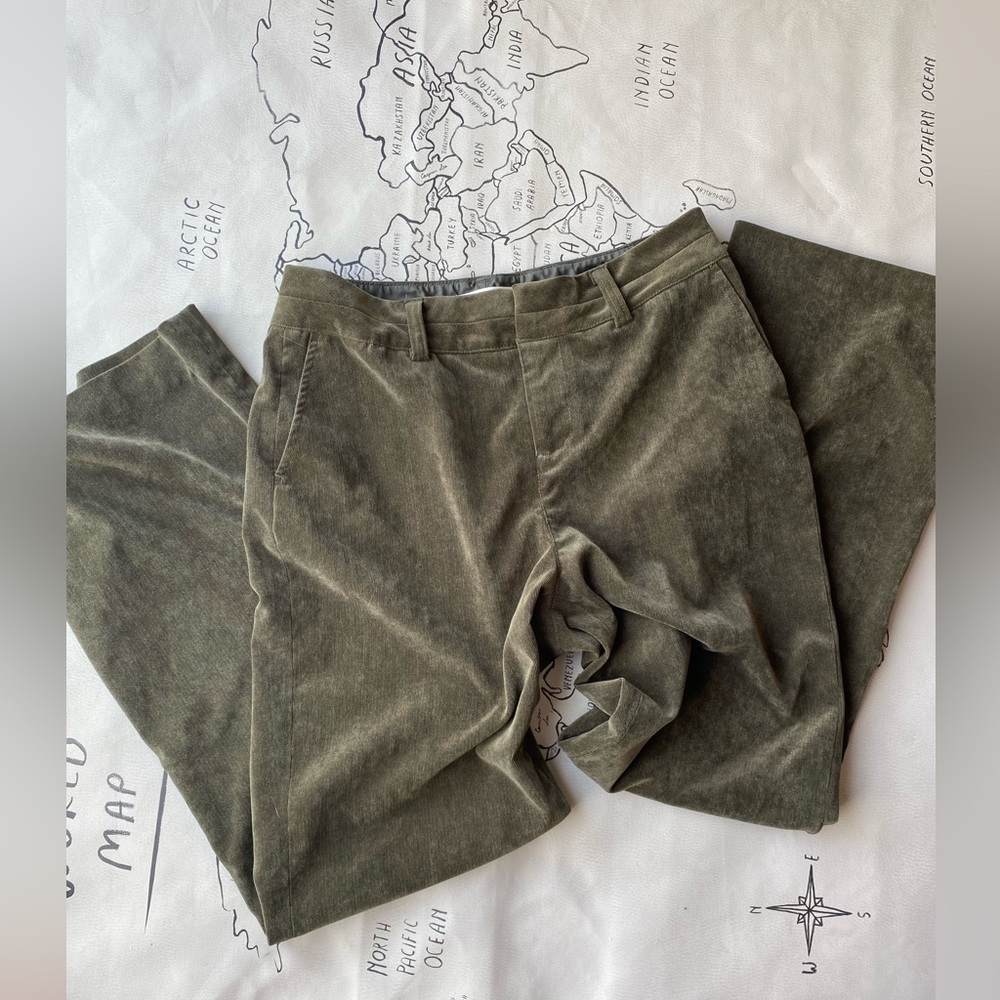 Olive green Coldwater creek dress pants size 6